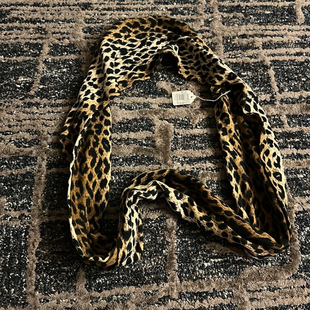 Cheetah Scarf